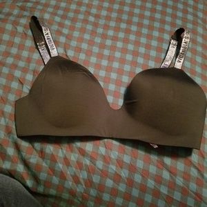 Victoria secret 34D wireless bra